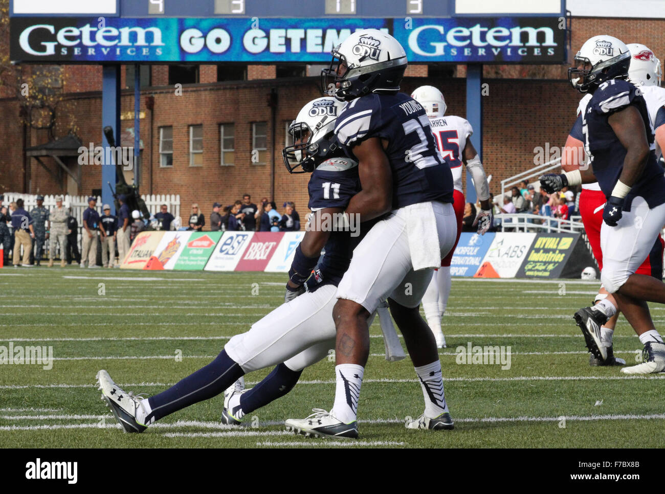 Norfolk, VA, USA. 28th Nov, 2015. Old Dominion Monarchs cornerback ...