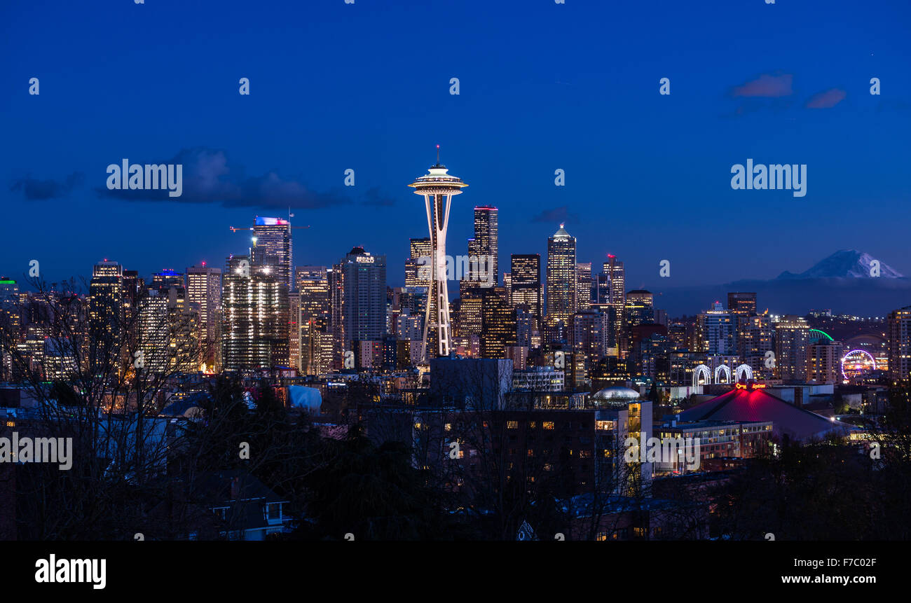 Seattle Washington Skyline from famous Kerry Park Stock Photo - Alamy