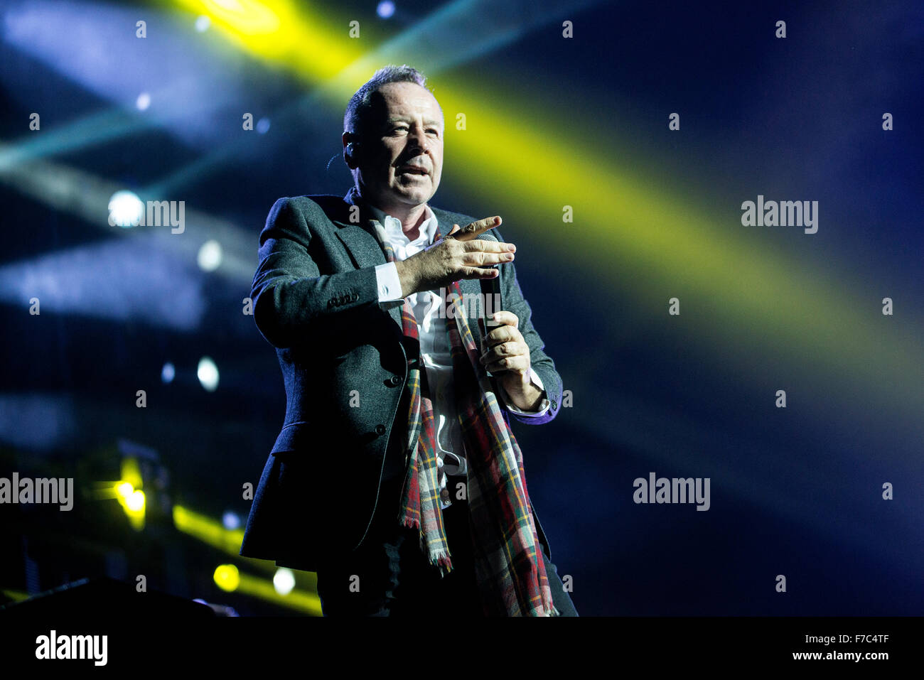 Jim Kerr of Simple Minds performs at The SEE Hydro on November 28, 2015