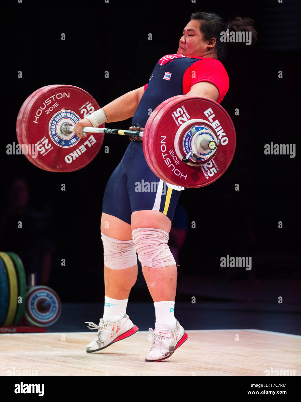 November 26, 2015: Cchitchanok Pulsabsakul wins the bronze medal in the snatch in the Womens 75+ Class at the World Weightlfting Championships in Houston, Texas. Brent Clark/Alamy Live News Stock Photo