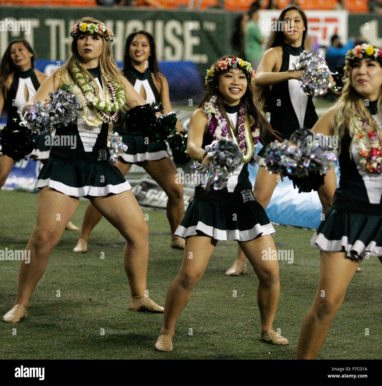 Honolulu, HI, USA. 28th Nov, 2015. The Rainbow Warrior Dancers perform during action between the