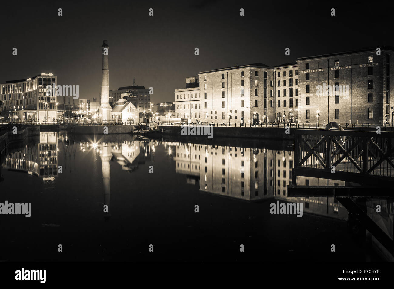 Albert Dock, Liverpool Stock Photo - Alamy