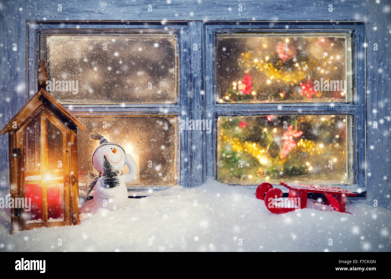 Window sill christmas tree hires stock photography and images Alamy