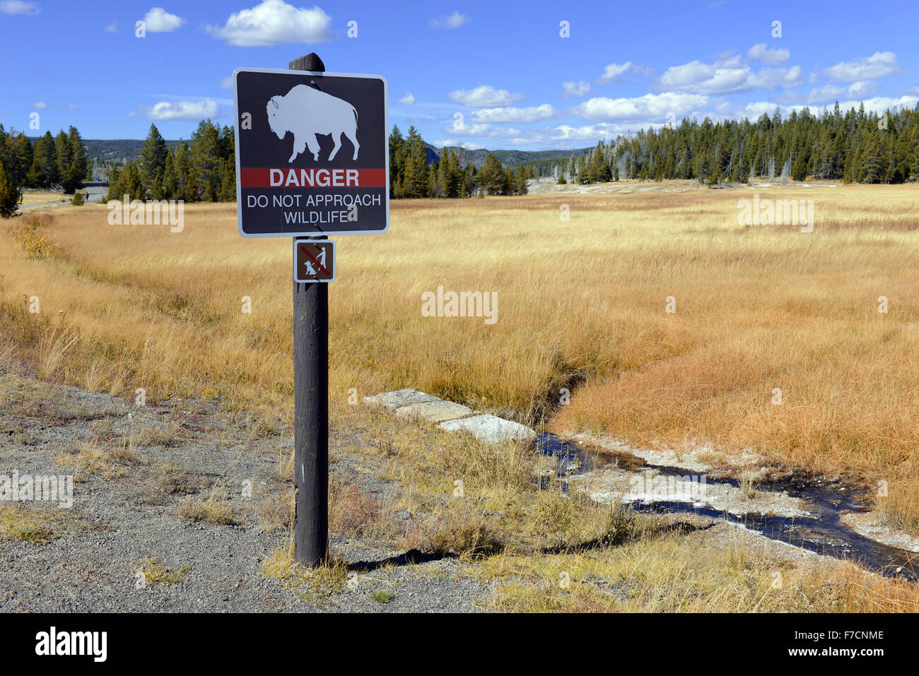 Warning sign yellowstone national park hi-res stock photography and