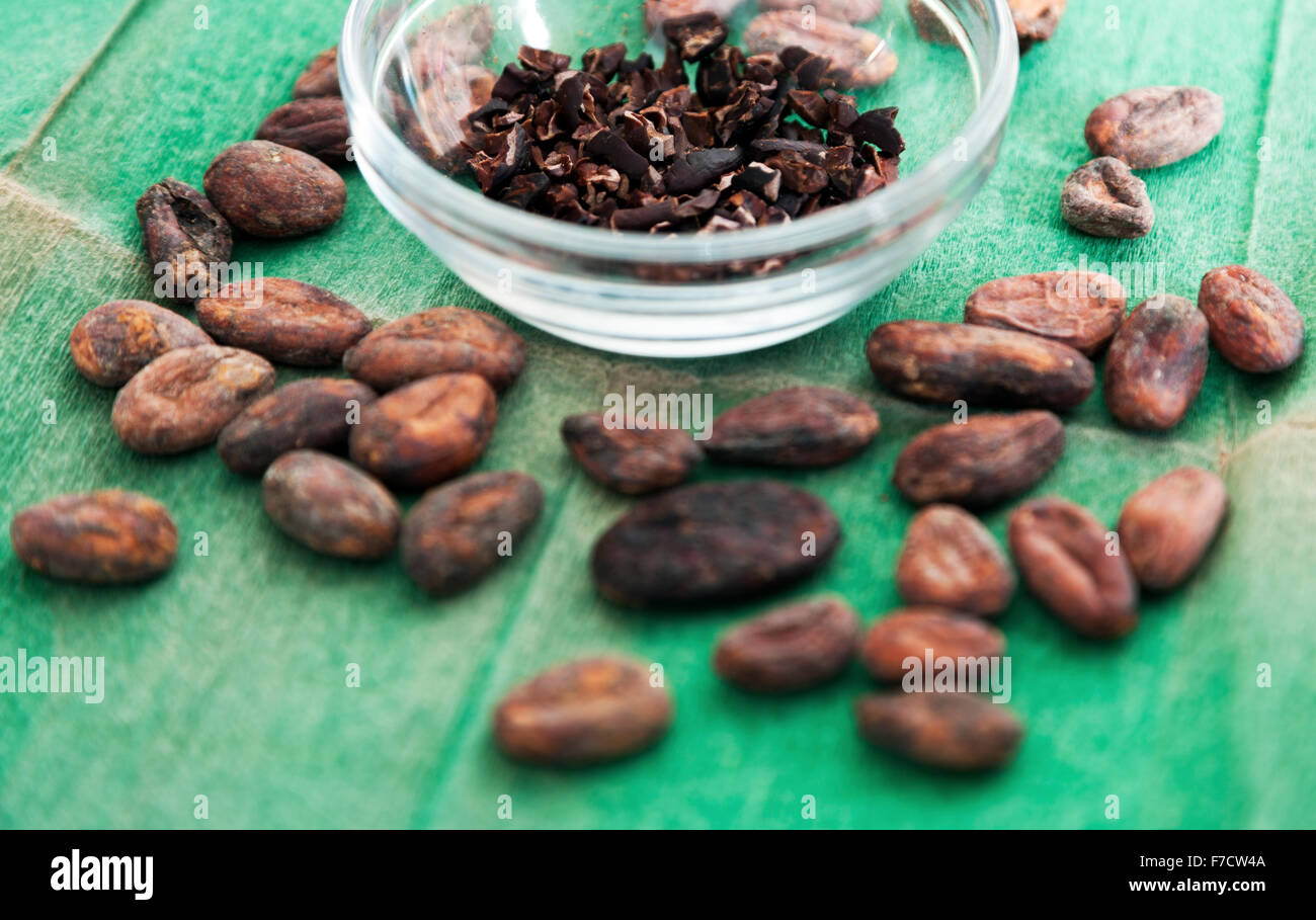 Cocoa Beans and Bowl of Nibs Stock Photo Alamy
