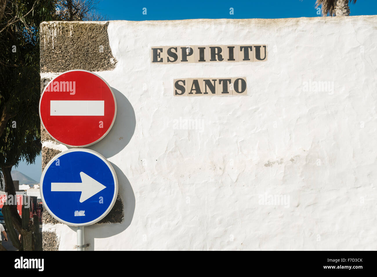 'Espiritu Santo' sign on a white wall in a Spanish town Stock Photo