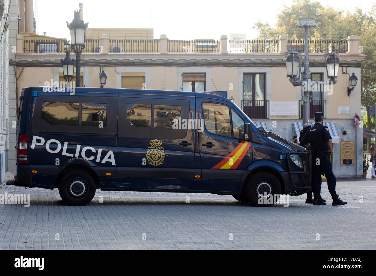 Policia MB Sprinter 1U-10 with  police officers in Barcelona Stock Photo