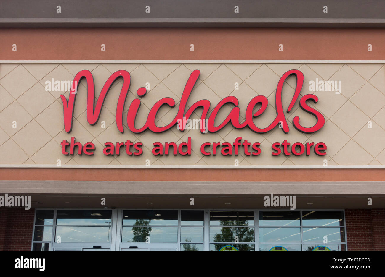 Michaels store storefront hi-res stock photography and images - Alamy