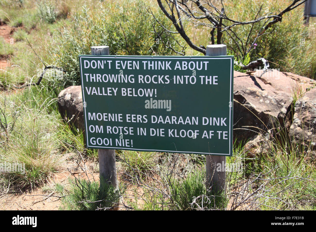 Warning sign against throwing rocks at the Valley of Desolation in South Africa Stock Photo