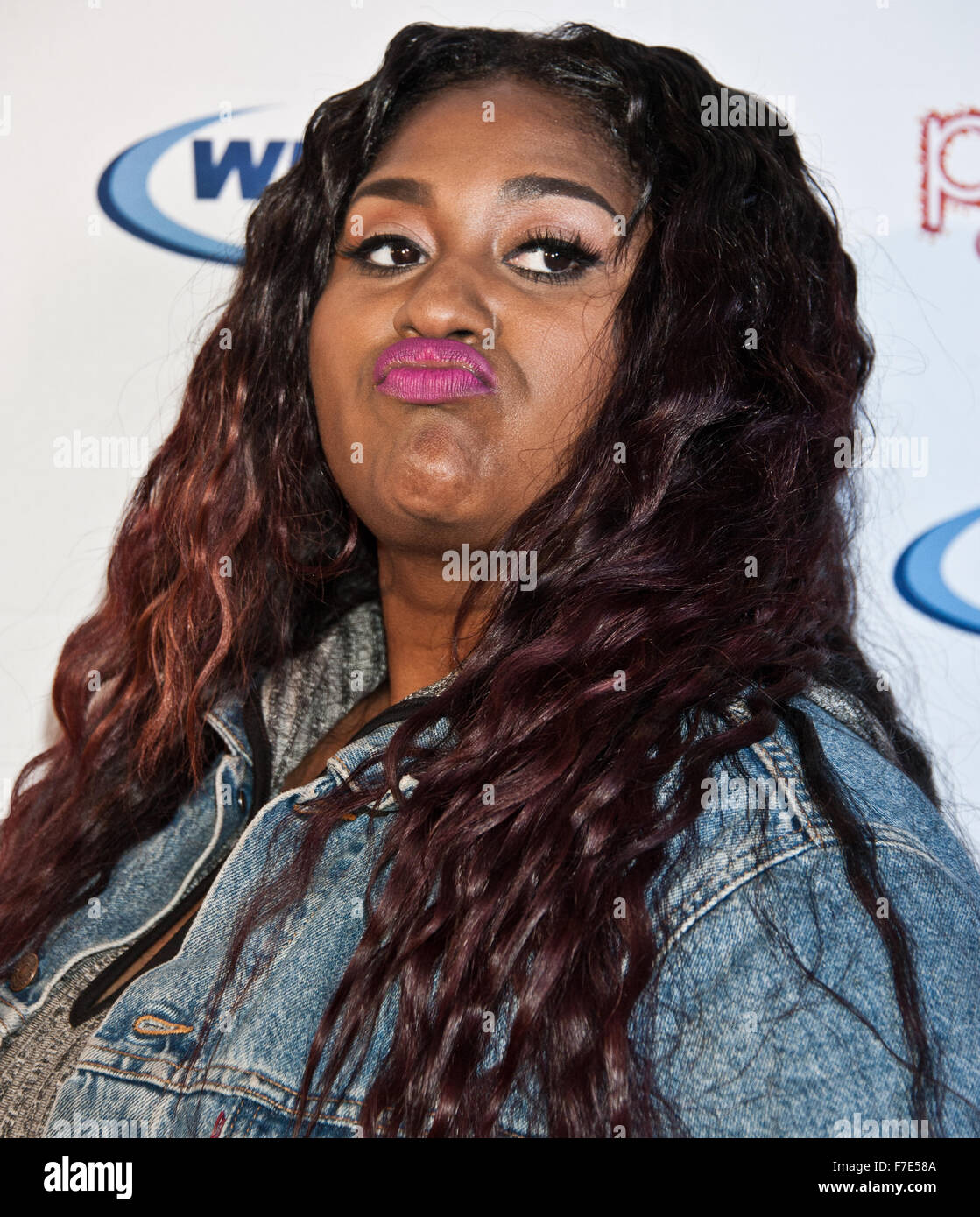 Jazmine Sullivan Poses at The 2nd Annual WDAS Holiday Jam at The Wells