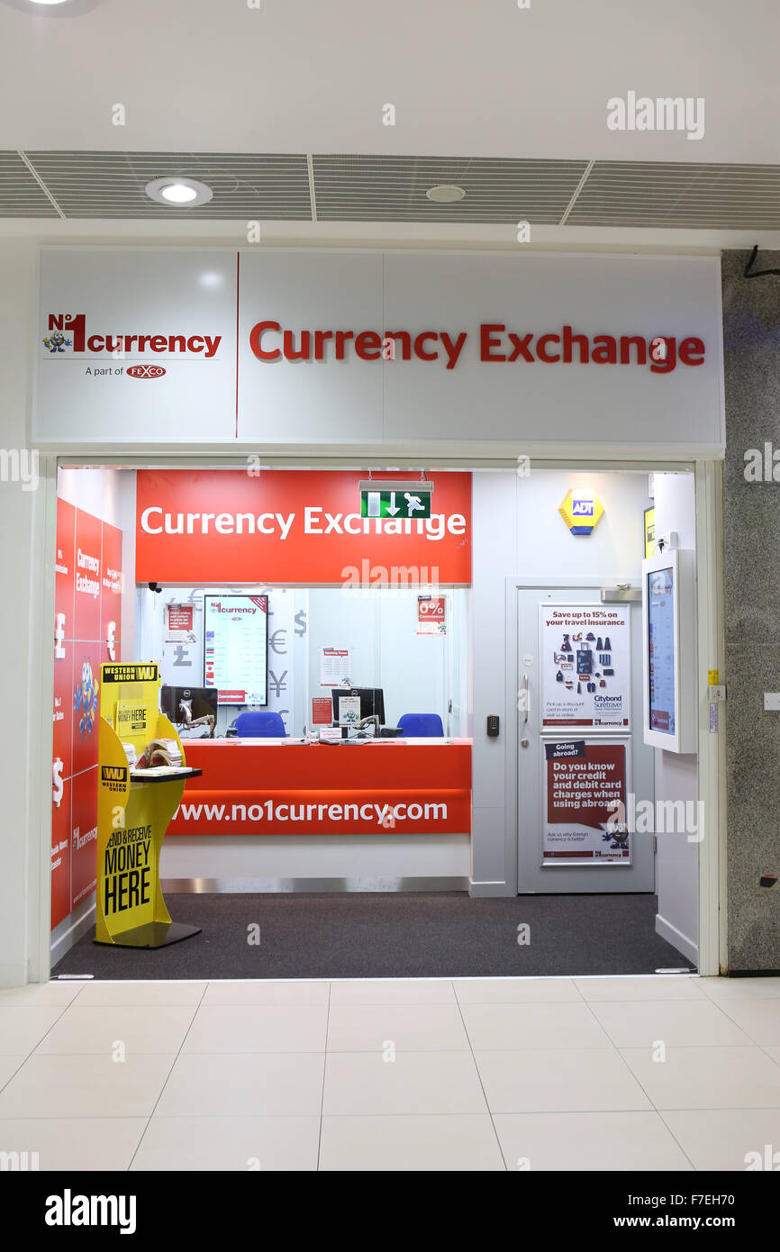 No 1 Currency Exchange shop , Crompton Place Shopping Centre , Bolton. Stock Photo