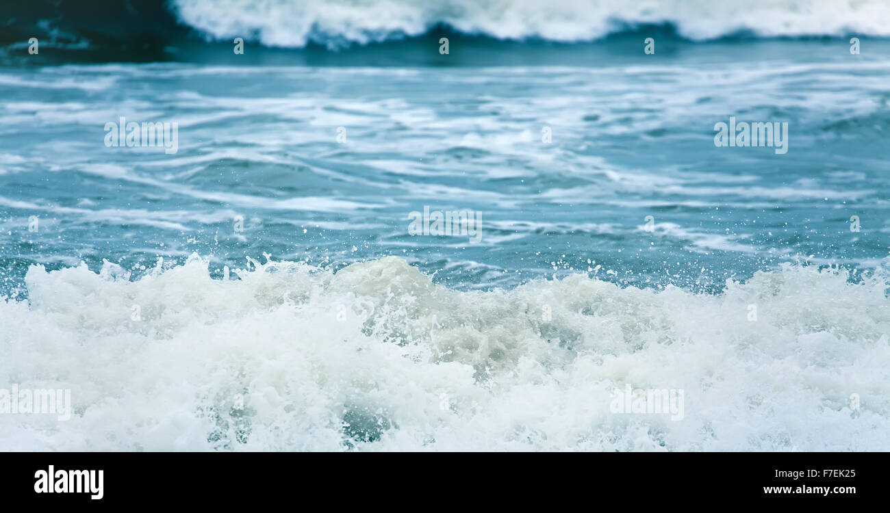 ocean waves on the beach Stock Photo - Alamy