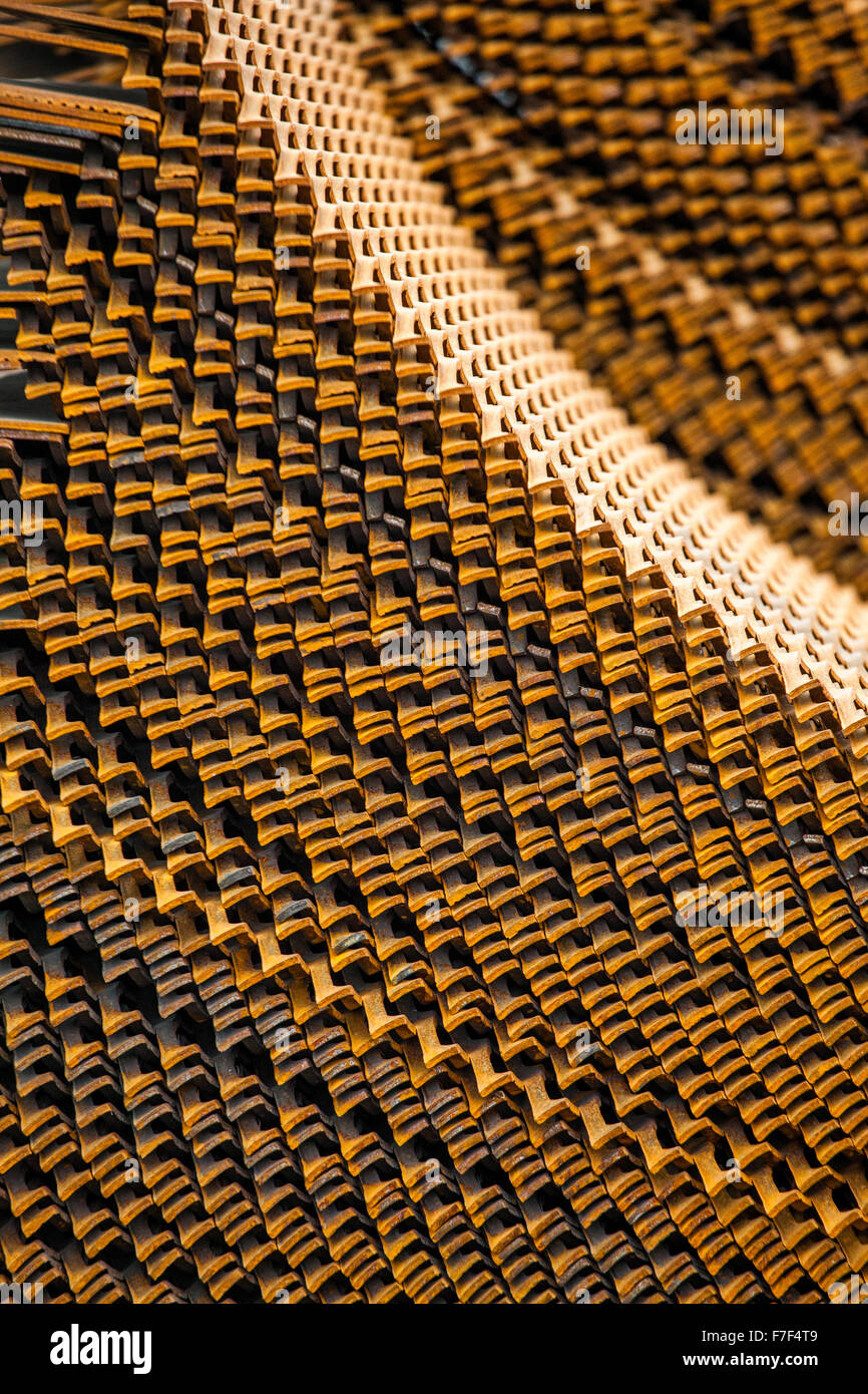 Steel grid at construction Stock Photo - Alamy