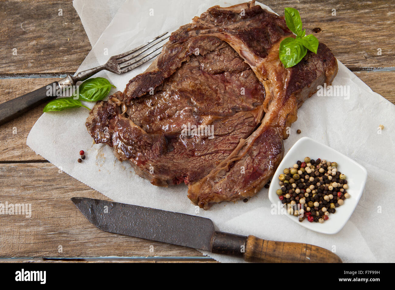 Ground beef steak hires stock photography and images Alamy