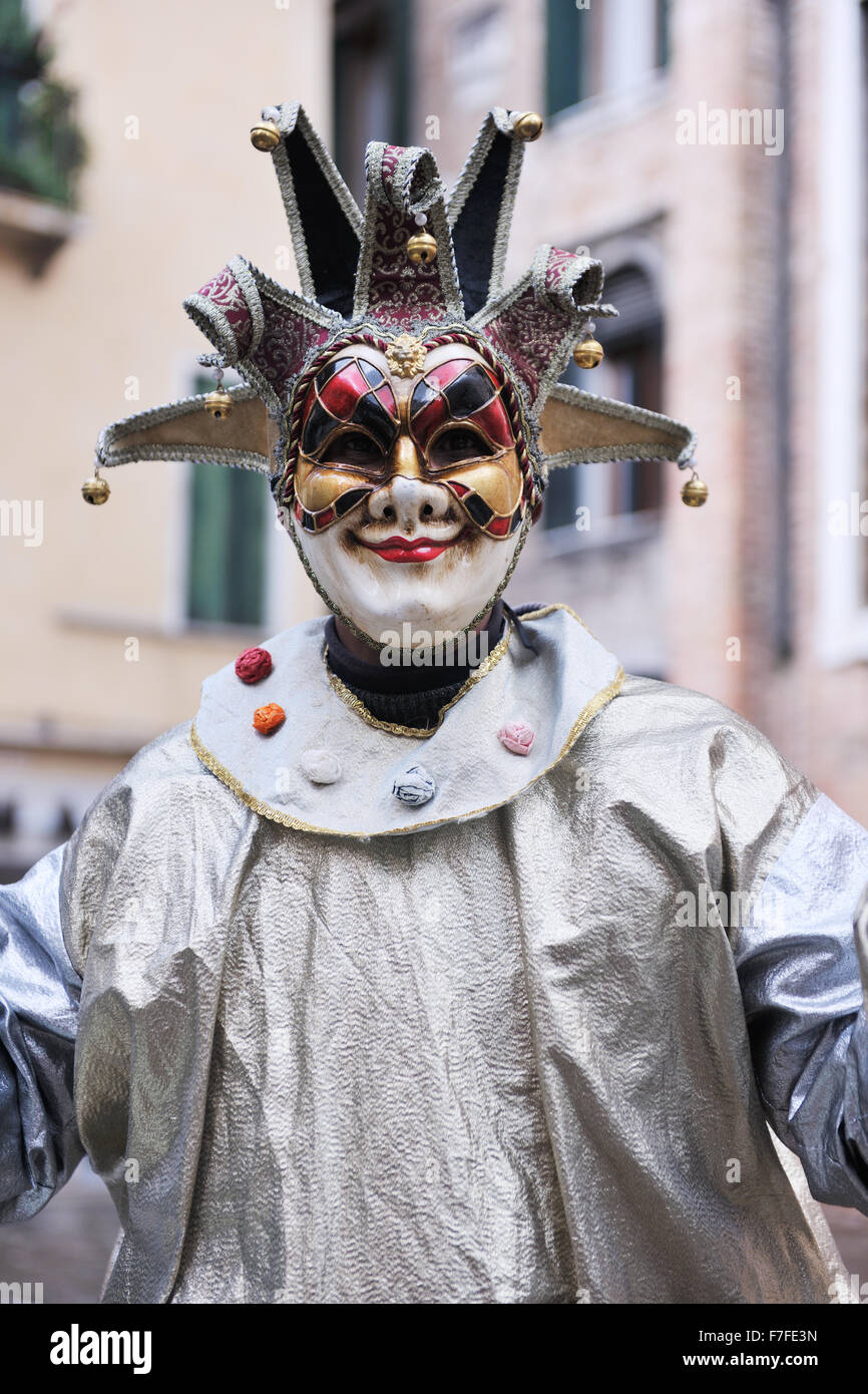 Venetian carnival mask street hi-res stock photography and images - Alamy