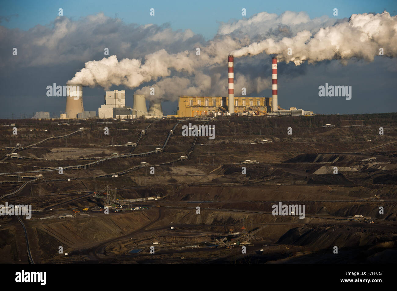 Belchatow power plant hires stock photography and images Alamy
