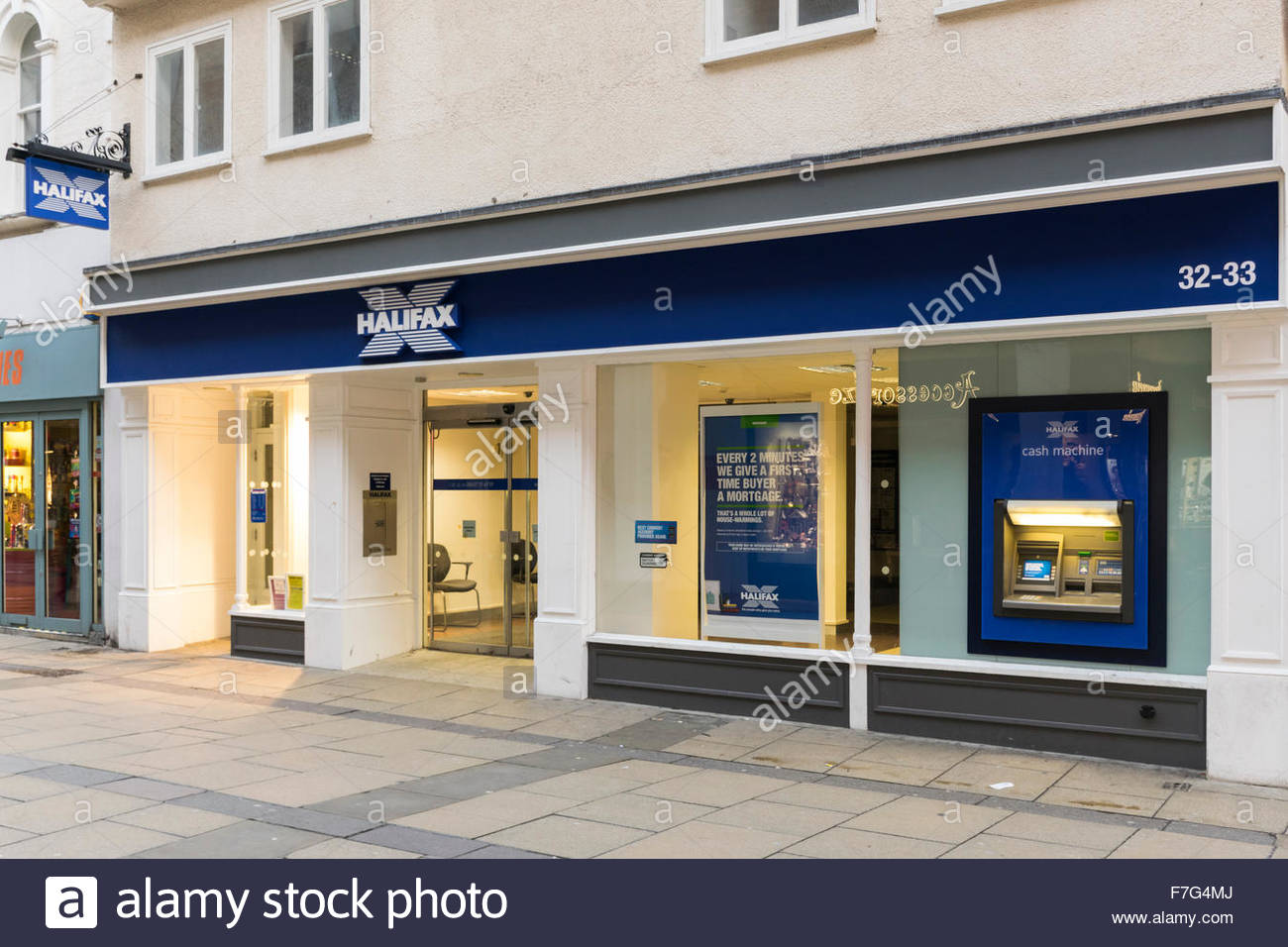 Halifax Bank Stock Photos & Halifax Bank Stock Images Page 3 Alamy