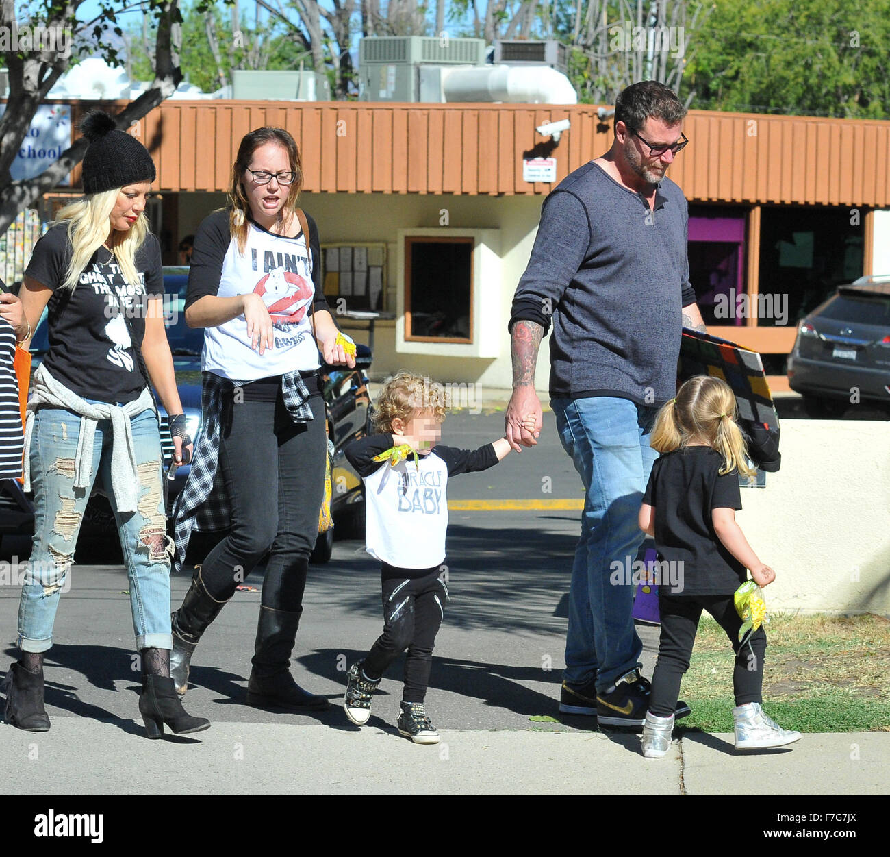 Tori Spelling, Dean McDermott, and their kids Hattie and Finn McDermott