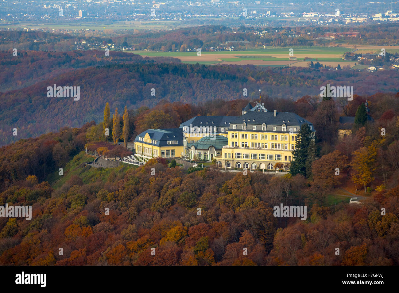 Federal Guest House Hotel Petersberg against the backdrop of Bonn, Königswinter Siebengebirge Koenigswinter Stock Photo