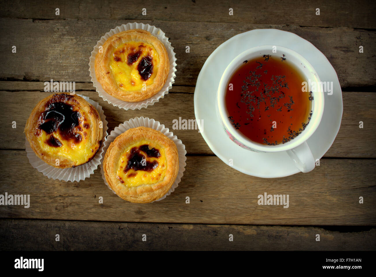 Pasteis de nata Stock Photo - Alamy