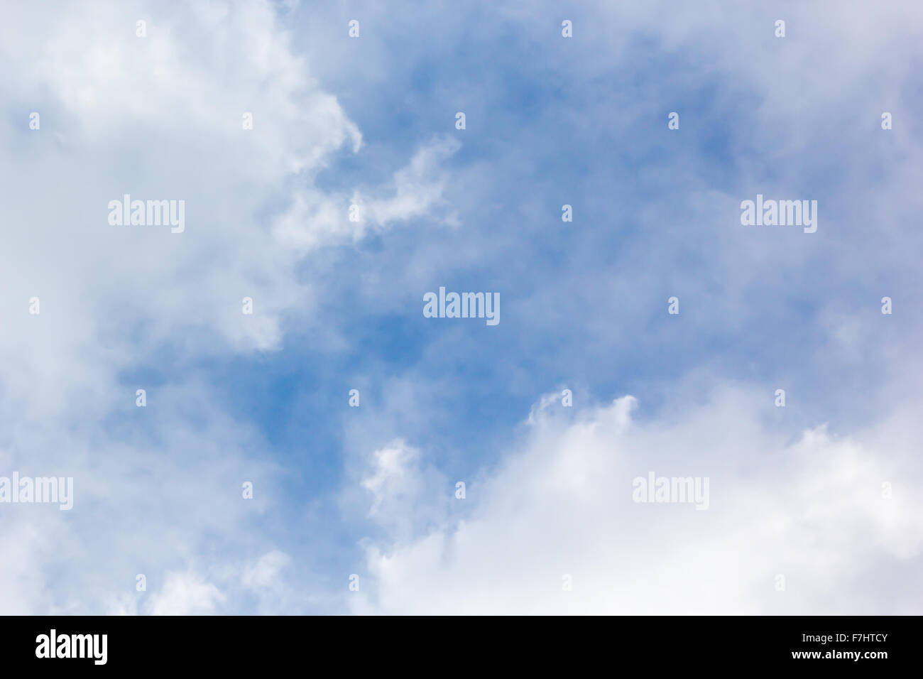 Cloudscape on sunny day hi-res stock photography and images - Alamy