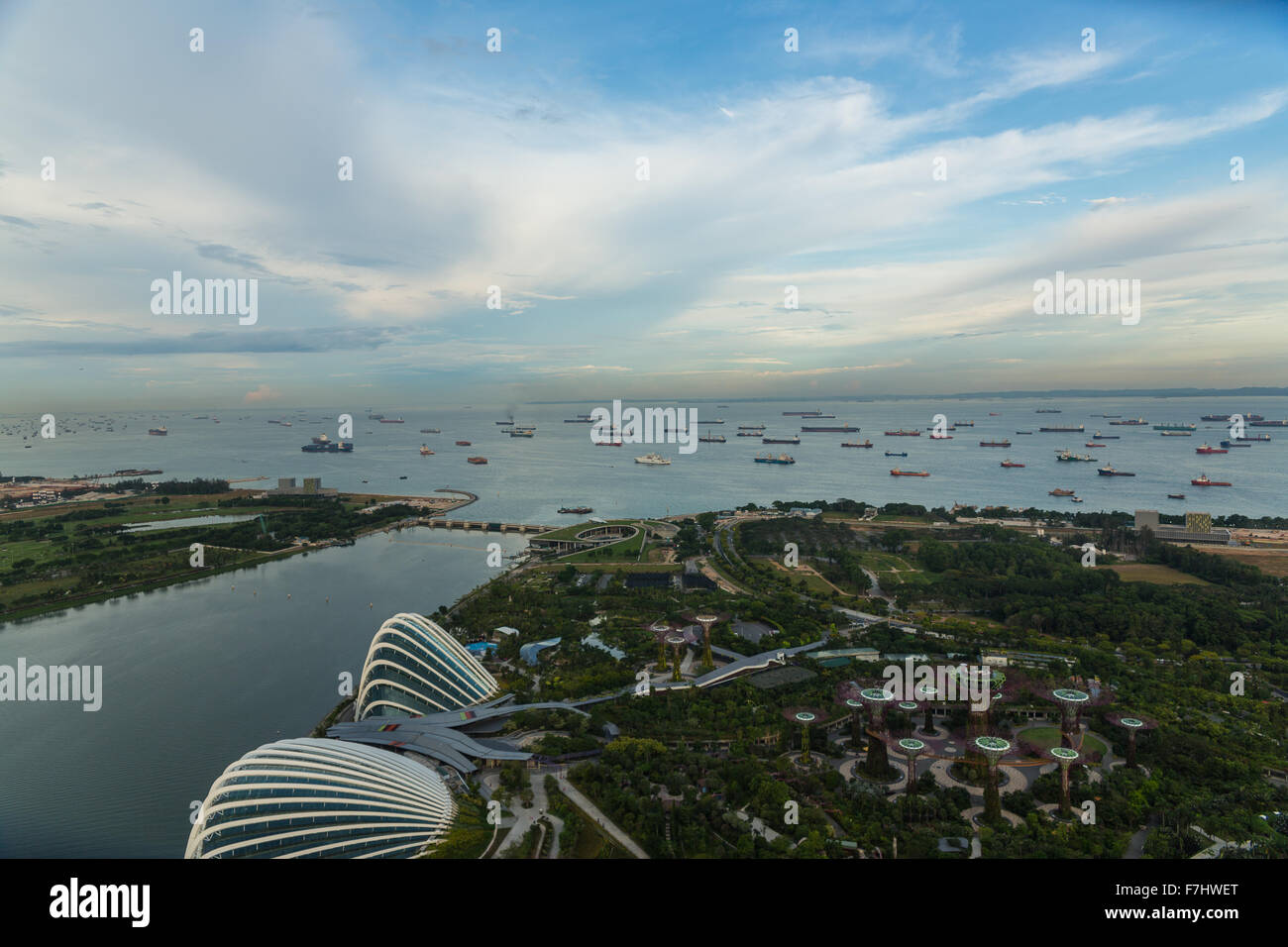 View of Singapore city skyline at sunset Stock Photo - Alamy