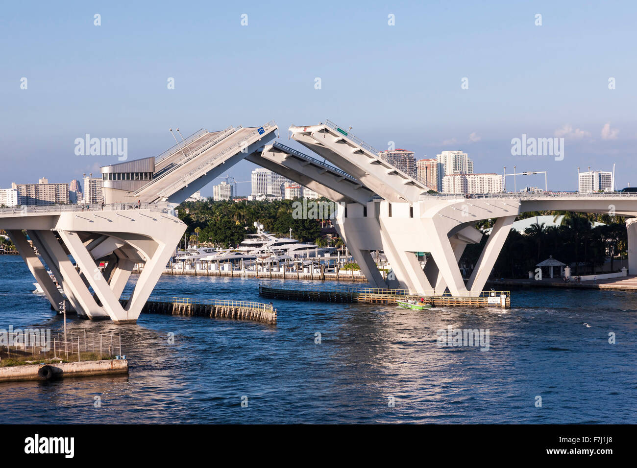 Drawbridge florida hires stock photography and images Alamy