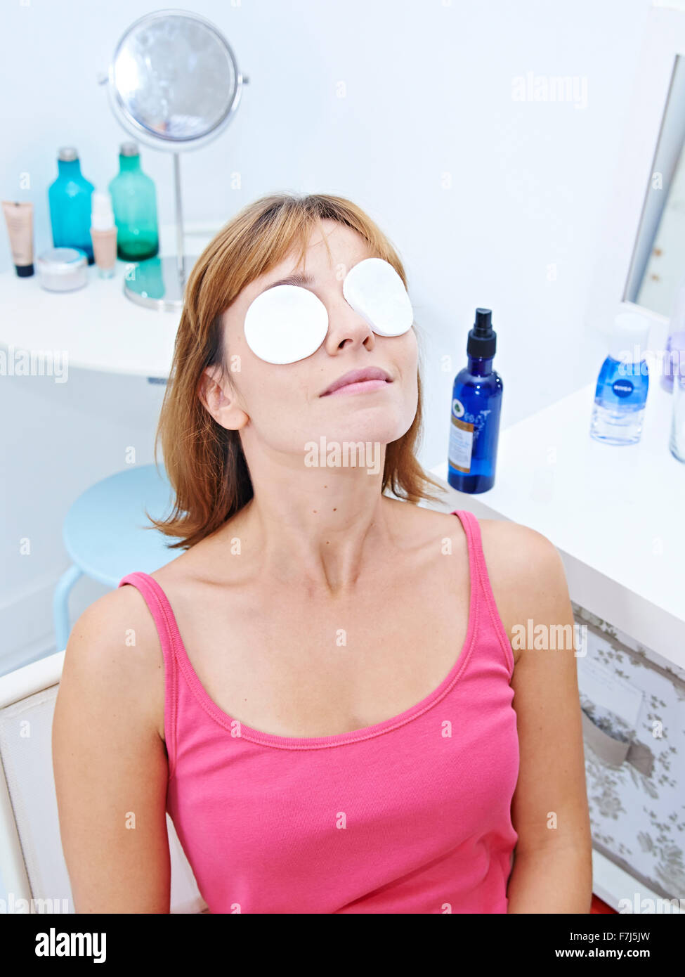 FACE CARE, WOMAN Stock Photo Alamy