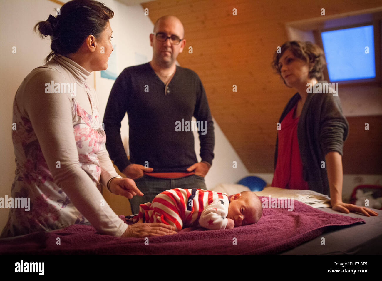 Haptonomy hi-res stock photography and images - Alamy