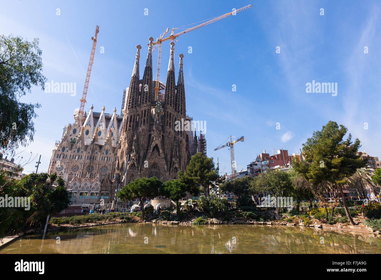 View of Barcelona, Spain. Basilica and Expiatory Church of the Holy ...