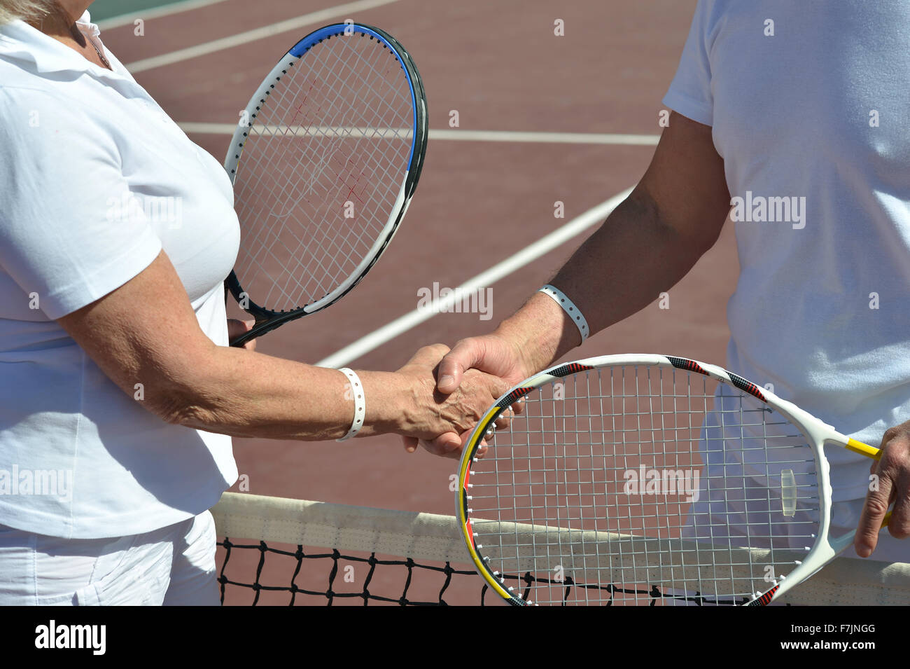 tennis players shaking hands Stock Photo Alamy