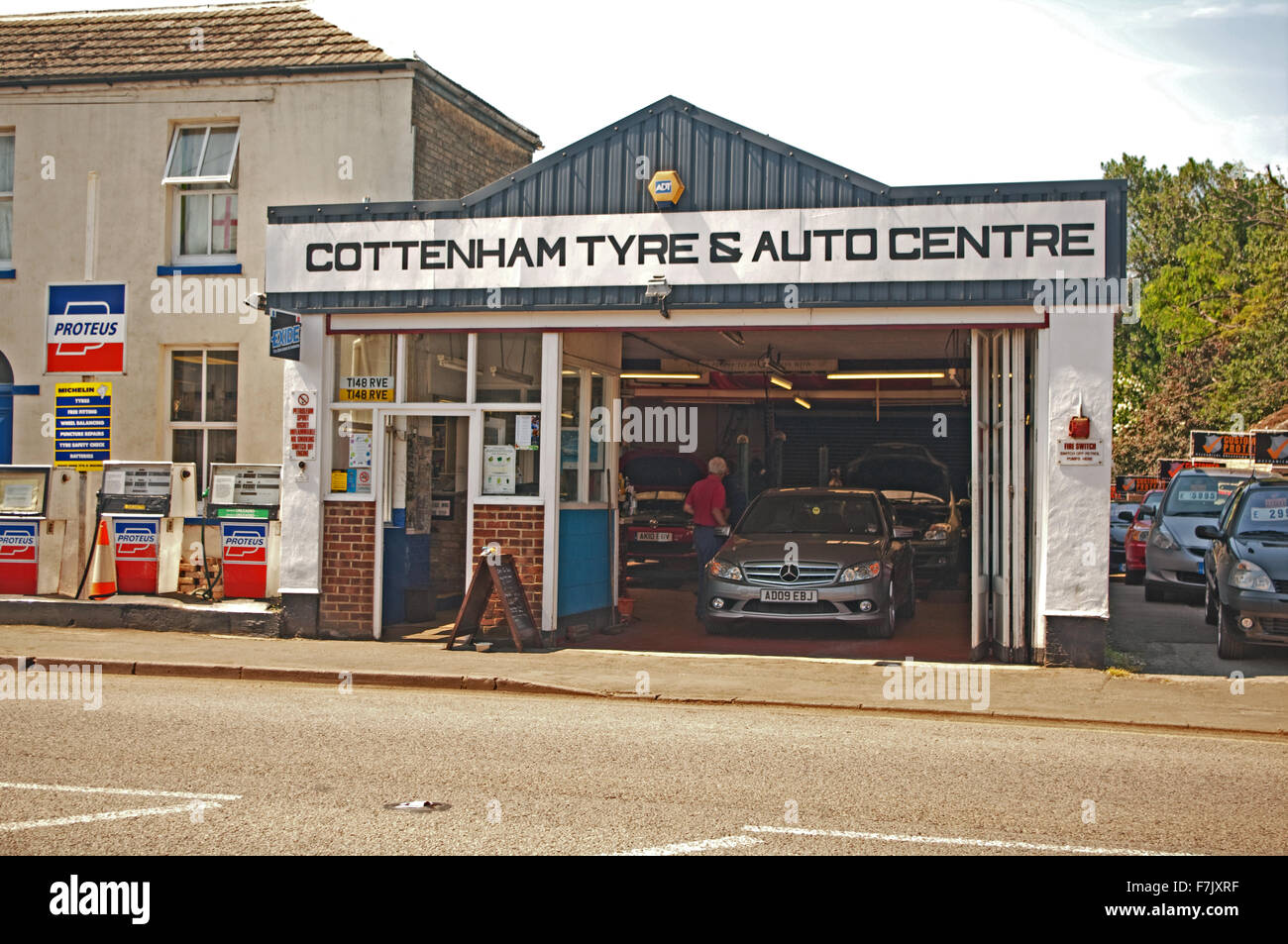 Cottenham hires stock photography and images Alamy