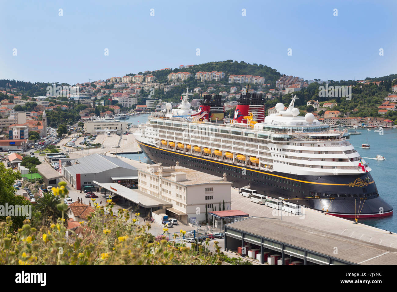 Dubrovnik, Dalmatia, Croatia. The Disney Magic cruise ship docked in the cruise  port Stock Photo - Alamy