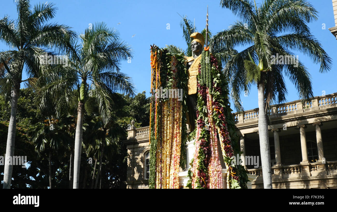 King Kamehameha, Statue, Leis, Honolulu, Oahu, Hawaii Stock Photo