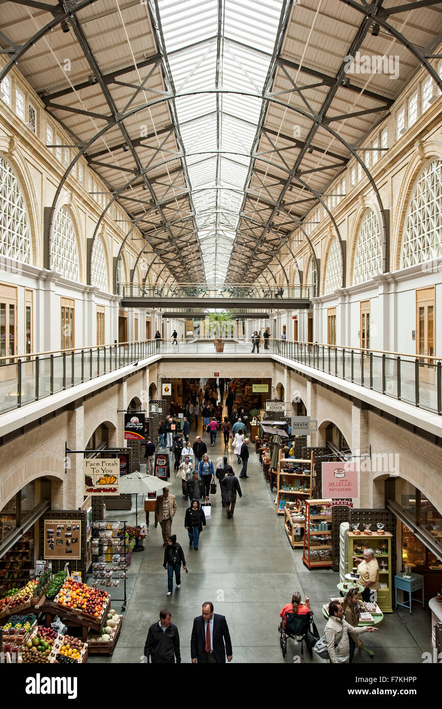 Shoppers, Ferry Building Market, San Francisco, California USA Stock Photo Alamy