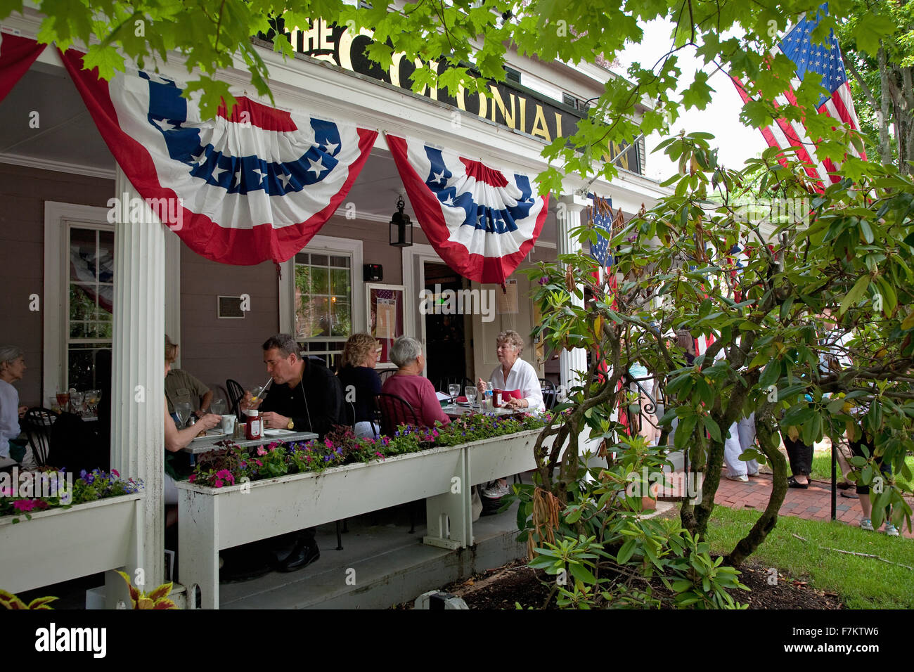 People lunching at the Historic Colonial Inn, Concord, MA, Memorial Day, 2011 Stock Photo