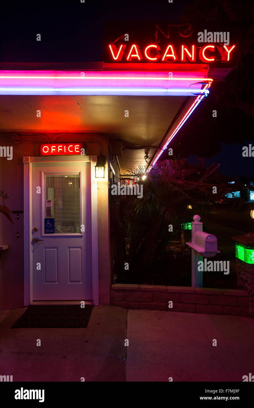 Neon Vacany sign and Office for 1950's vintage style Motel in Ventura California Stock Photo