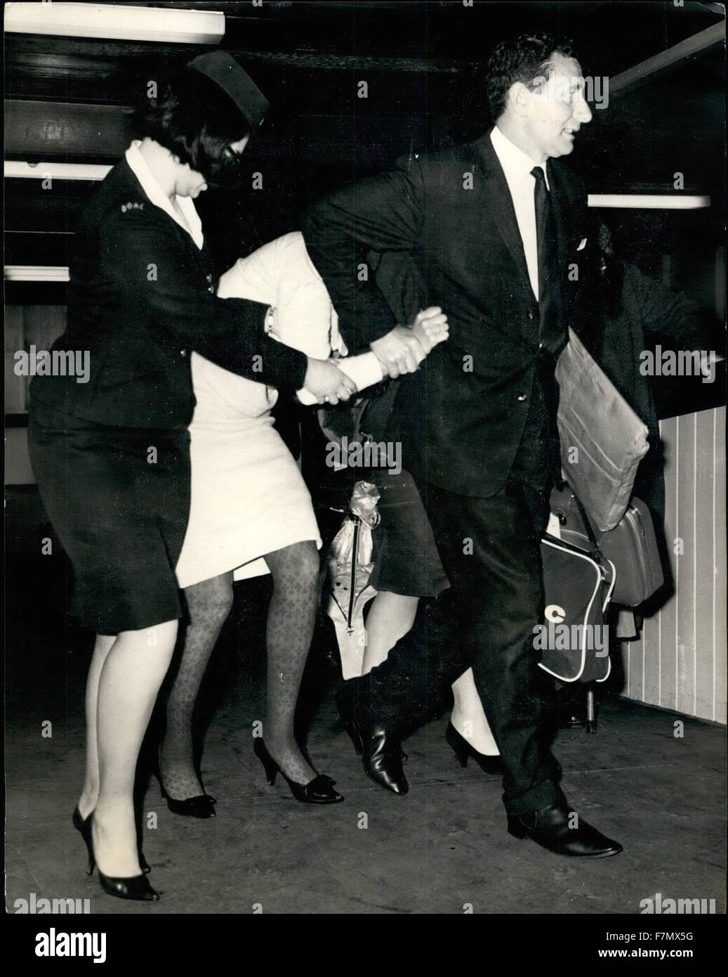 1958 Baby Killing Woman Arrives From Sydney 23 Year Old Mrs Pamela Lois Lord Arrived At London Airport Under Police Escort From Sydney 1958 Baby Killing Woman Arrives From Sydney 23 Year Old Mrs Pamela Lois Lord Arrived At London Airport Under Police Escort From Sydney