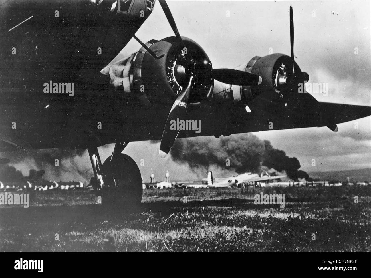 US Army B-17E aircraft, at Hickam Air Field, after landing safely. When the Imperial Japanese Navy attacked Oahu's military installations on 7 December 1941, their planes bombed and strafed Hickam to eliminate air opposition. Hickam suffered extensive damage and aircraft losses, with 189 people killed and 303 wounded. Stock Photo