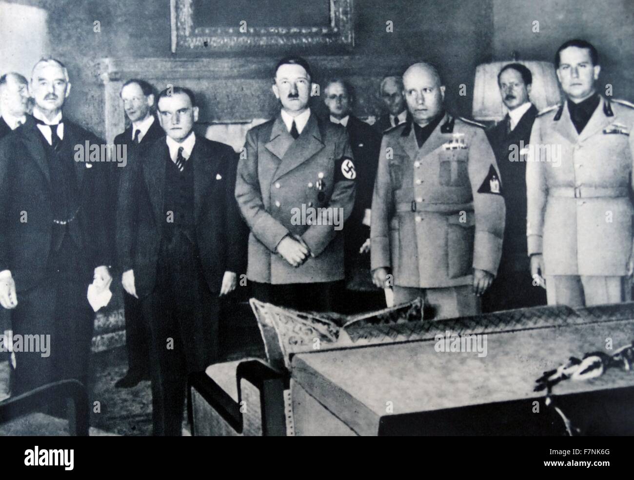29th september 1938, Munich conference. From left to right: Chamberlain, Daladier, Hitler, Mussolini, and Ciano pictured before signing the Munich Agreement, which gave the Sudetenland to Germany. Stock Photo