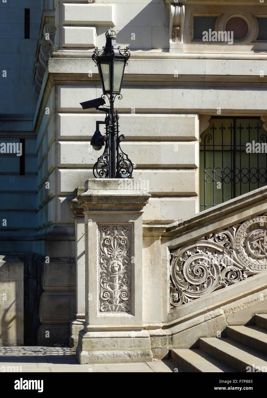 Clive Steps by the exterior of India Office (now the Foreign and Commonwealth Office) London Stock Photo