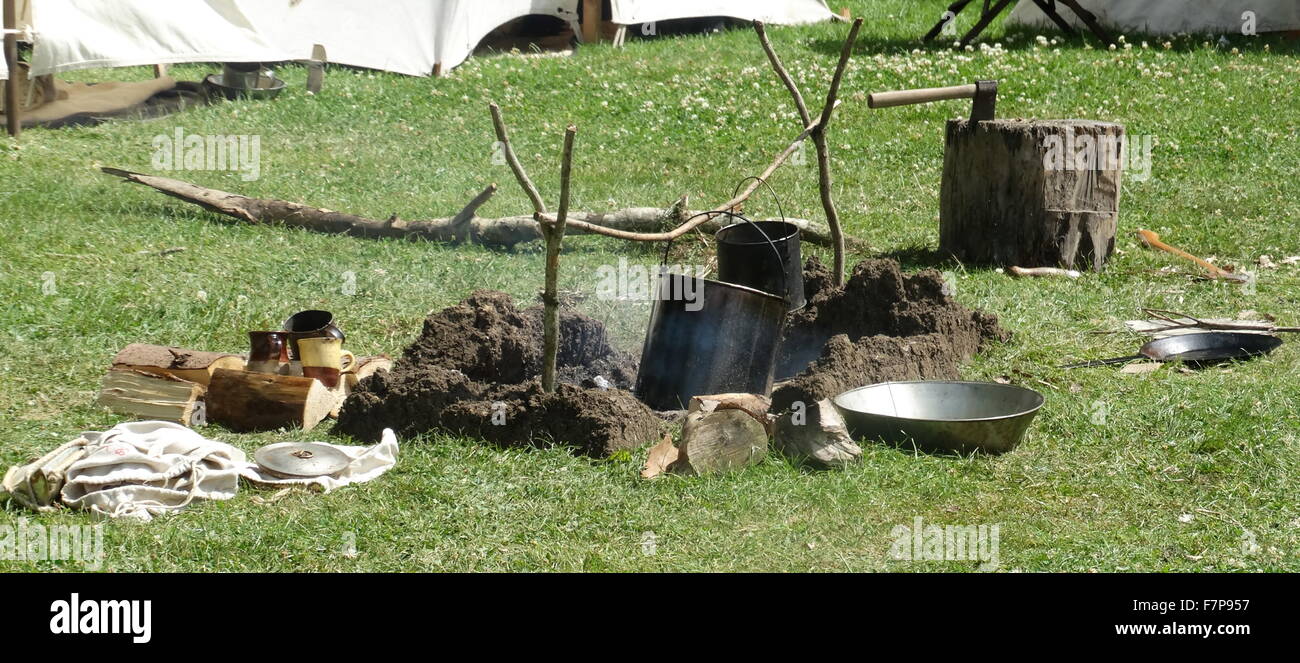 Army field kitchen hires stock photography and images Alamy