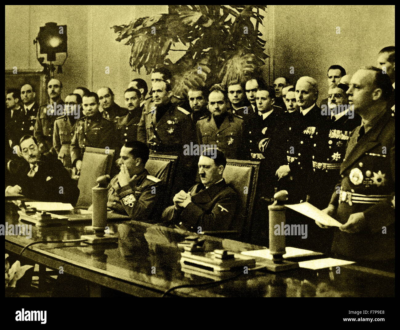 A statement from the Reich Governament following the signing of the Tripartite Pact (Berlin Pact) First row left to right: Ambassador Kurusu, Count Ciano and Adolf Hitler. Dated 27th September 1940. Stock Photo