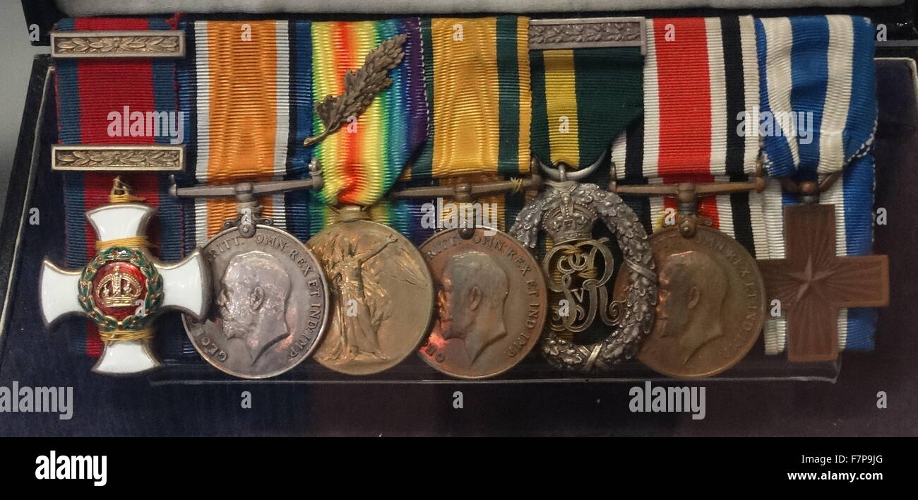 British army war medals, World war One, Distinguished Service Order; British War Medal; Allied Victory Medal; Territorial Force War Medal; Territorial Decoration; Special Constabulary Long Service Medal; Croce de Guerra Stock Photo
