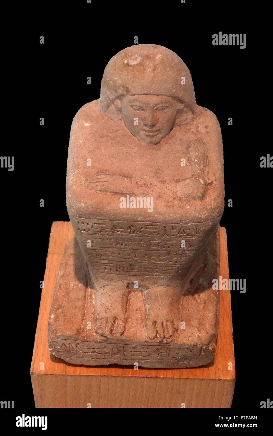 Egyptian block statue of a scribe called Huy. Limestone. 19th Dynasty