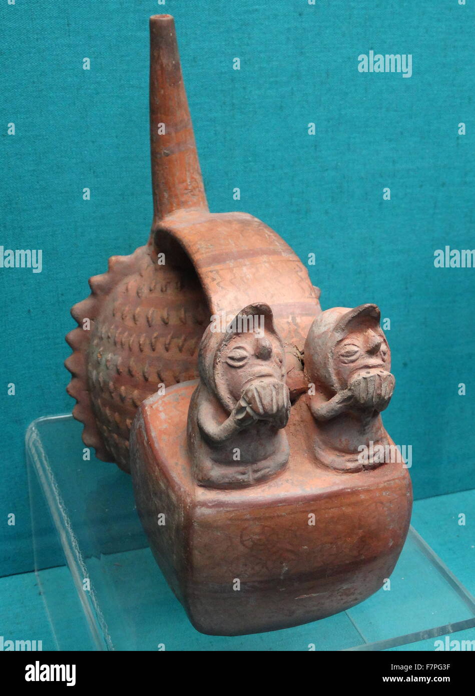 Whistling pot with two figures playing panpipes. From Lambayeque-Chimu, Peru. Dated 13th Century Stock Photo