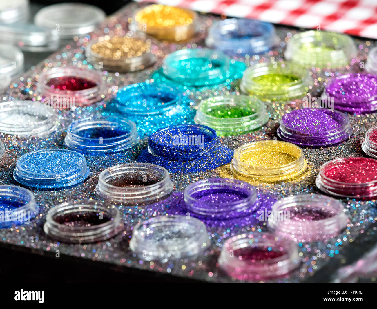 Glitter pics deals