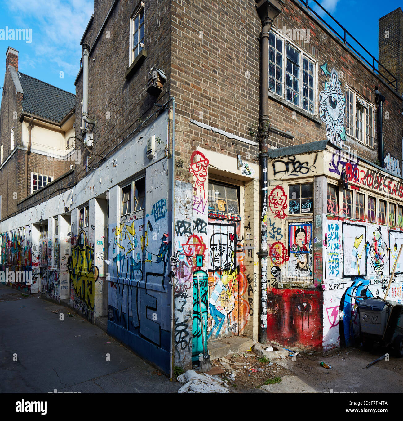 Street-Art in London Stock Photo - Alamy