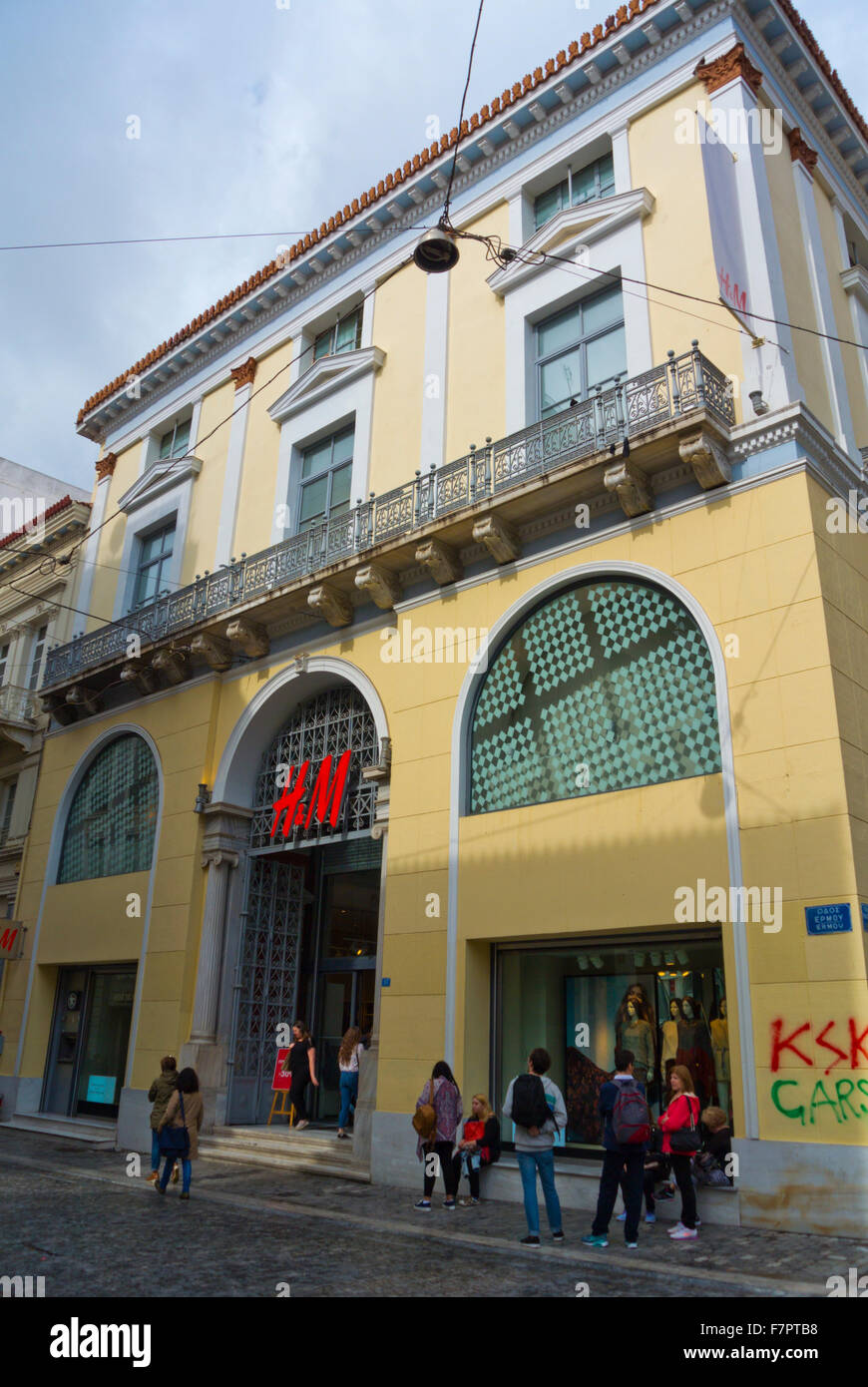 H&M, fashion, clothing shop, Ermou street, Monastiraki, Athens, Greece  Stock Photo - Alamy