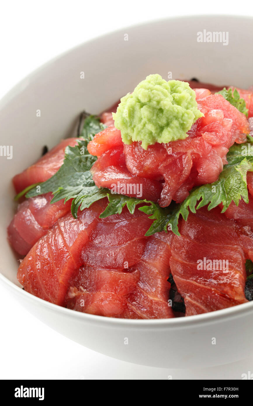 japanese tuna rice bowl, vinegared rice topped with sliced raw tuna